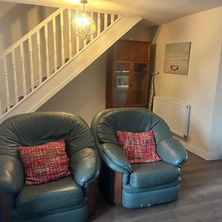 Rj S House Apartamento Merthyr Tydfil Exterior foto